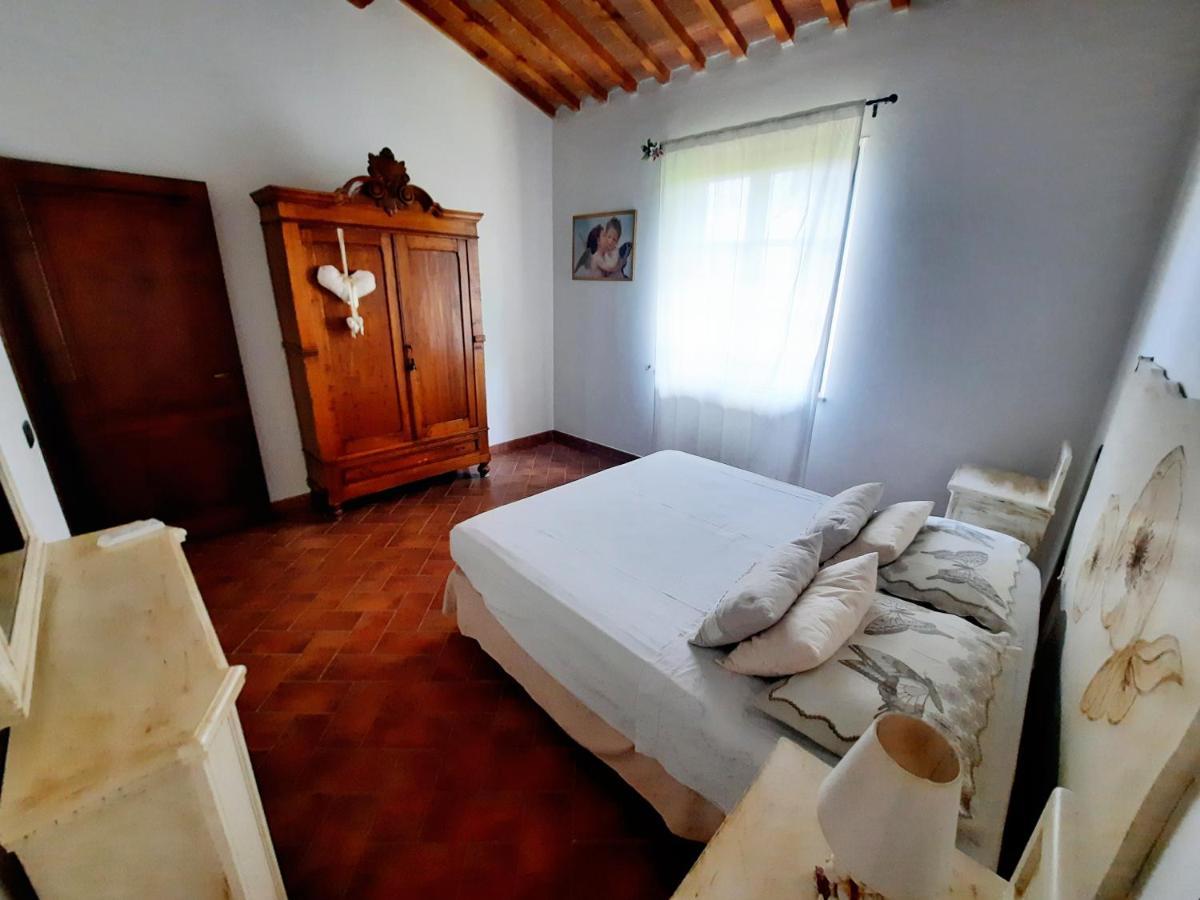 Apartamento Il Casolare Val Di Mare Riparbella Exterior foto